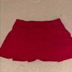 red lululemon tennis skirt size 4 regular